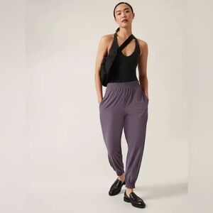 Athleta Dusk Violet Savannah jogger